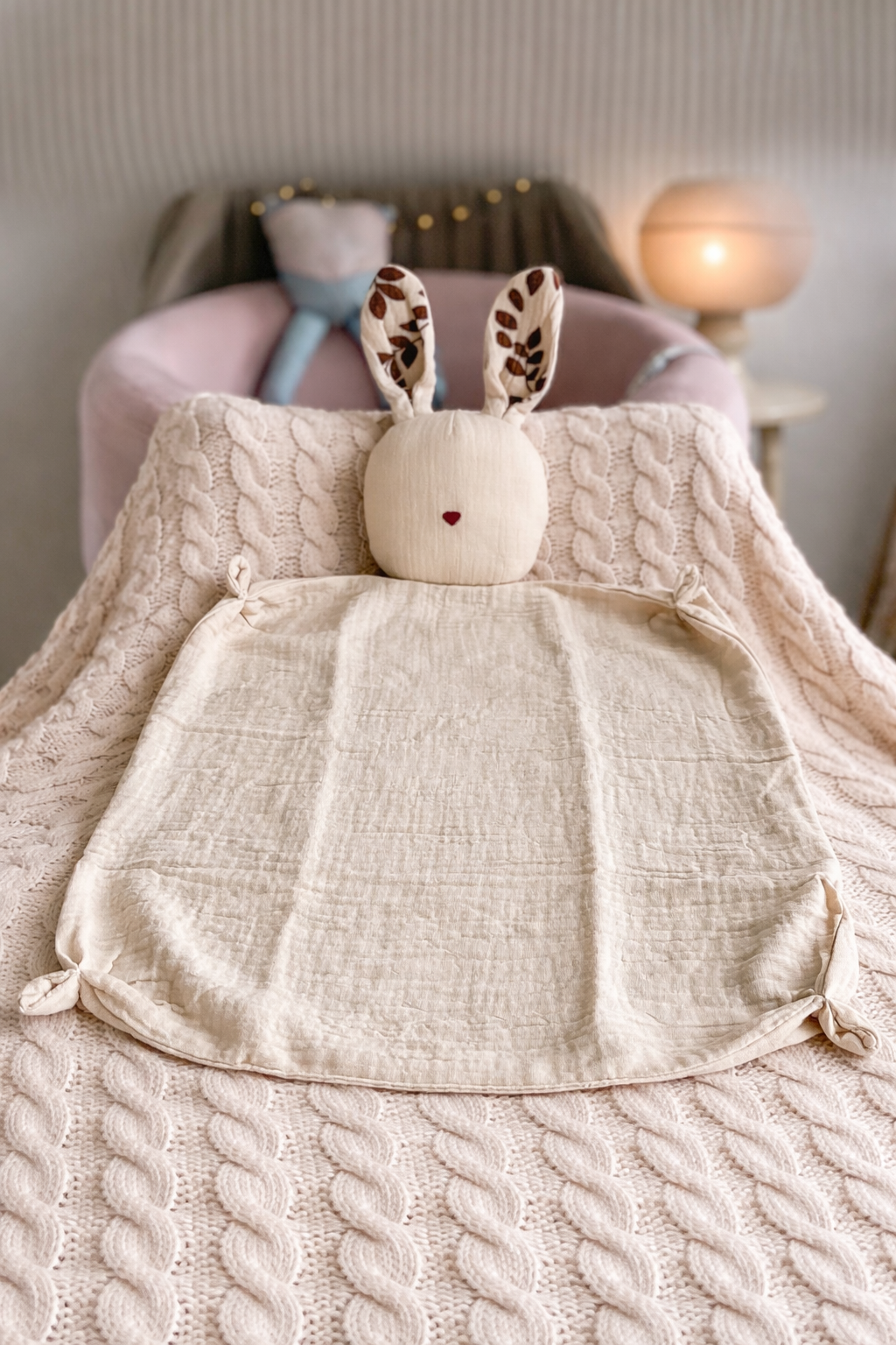 Doudou Câlin – 🤍