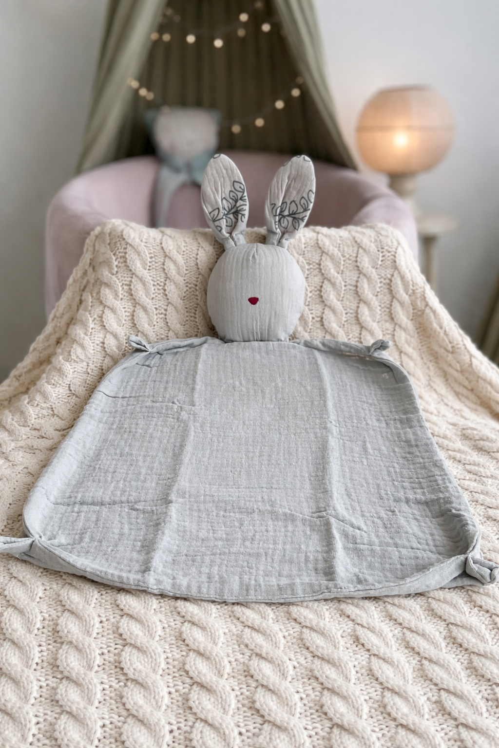 Doudou Câlin – 🤍
